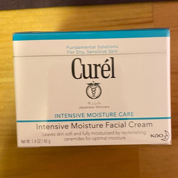 Curél
Intensive Moisture Facial Cream - Picture 1 of 1